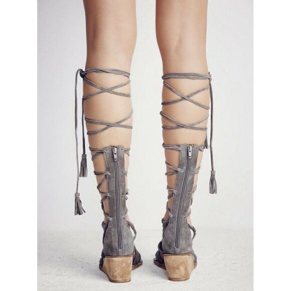 NEW FREE PEOPLE 38 8 SALTARELLO LACE UP SANDAL - Picture 3 of 5